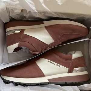NWT Michael Kors Allie Trainer sneaker Size 9.5 Womens.